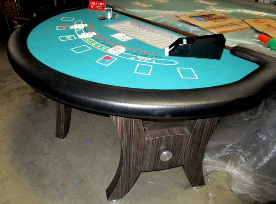 BLACKJACK TABLE in CASINO > TABLES